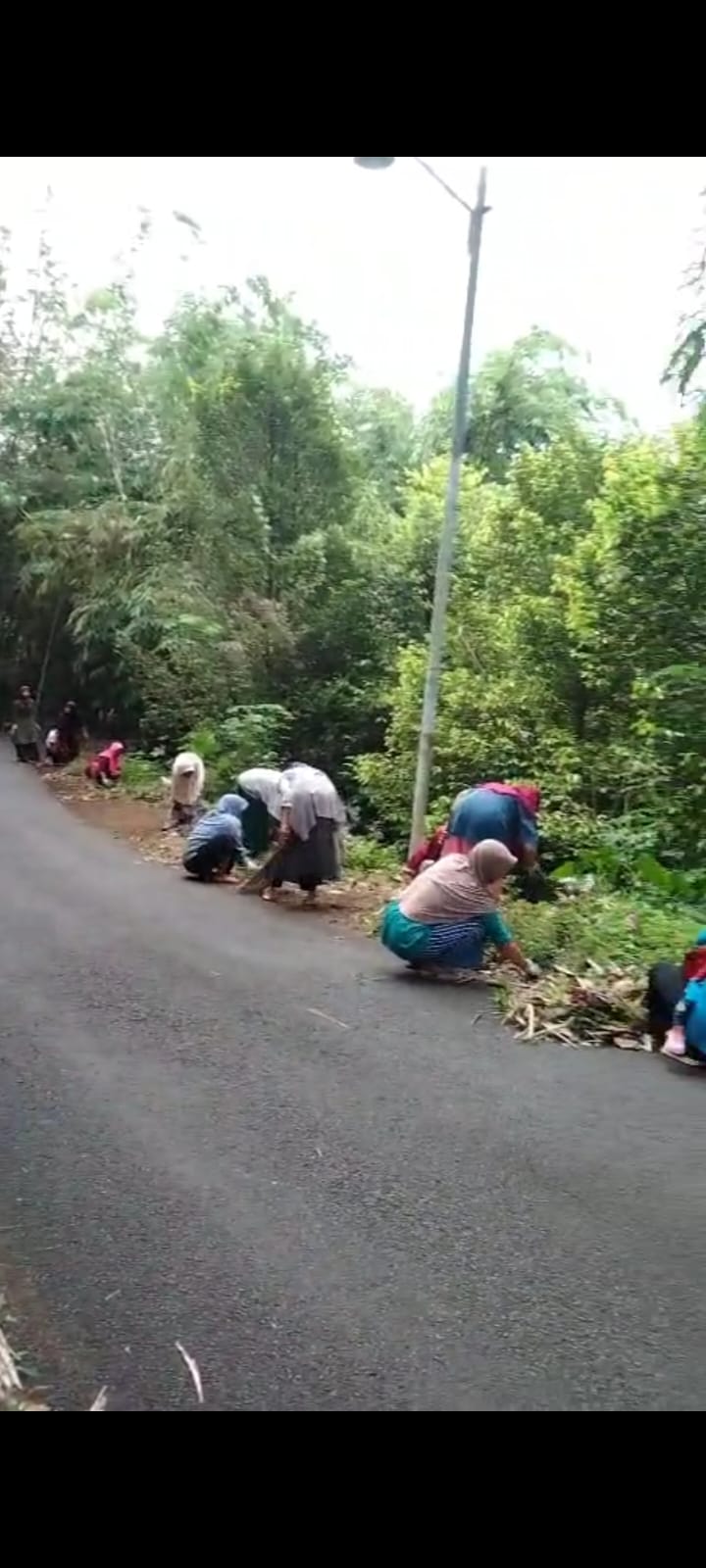 GERAKAN JUM'AT BERSIH